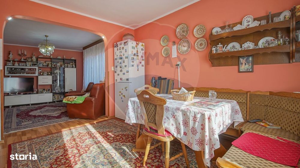 Casă spațioasă și practică, aproape natură si oraș- Cartier Dârste