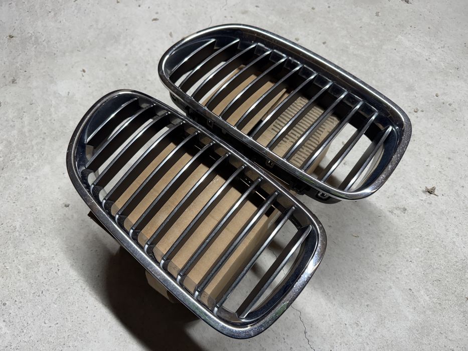 Grile Nari radiator bara fata Originale BMW Seria 5 F10 F11 f07