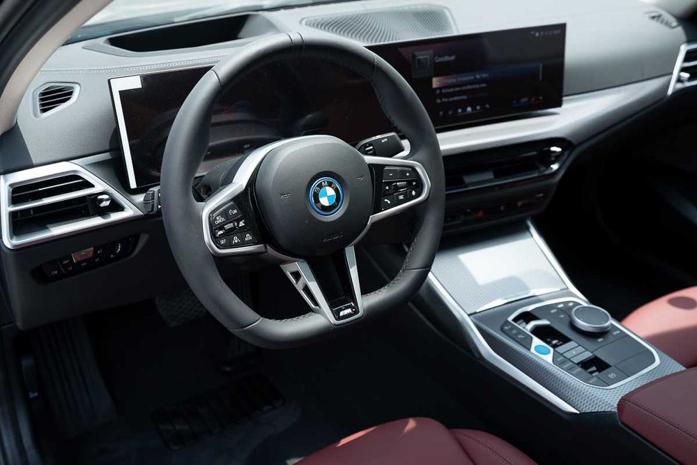 BMW I3 30% tolov bilan 3yilgacha foizsiz bolib tolashga