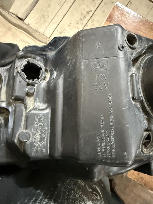 Фара ларгус рено логан оригинал правая