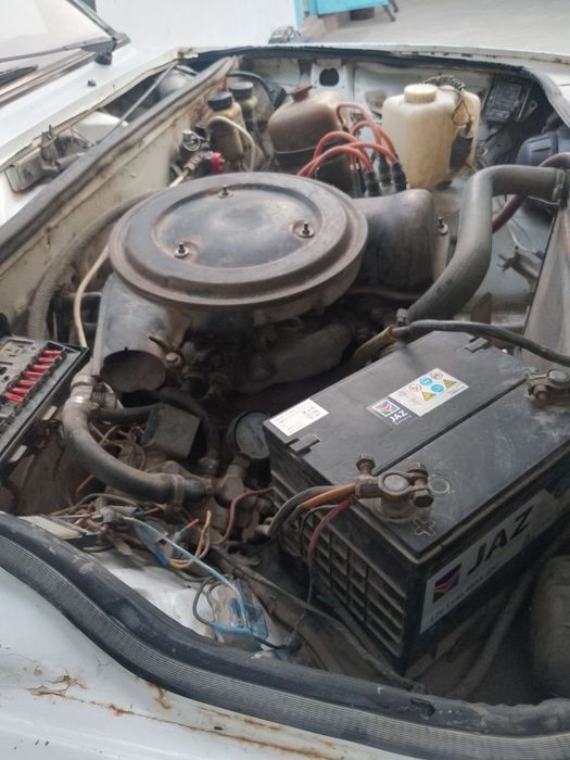 Vaz 21051 sotiladi. Narxi kelishilgan holda