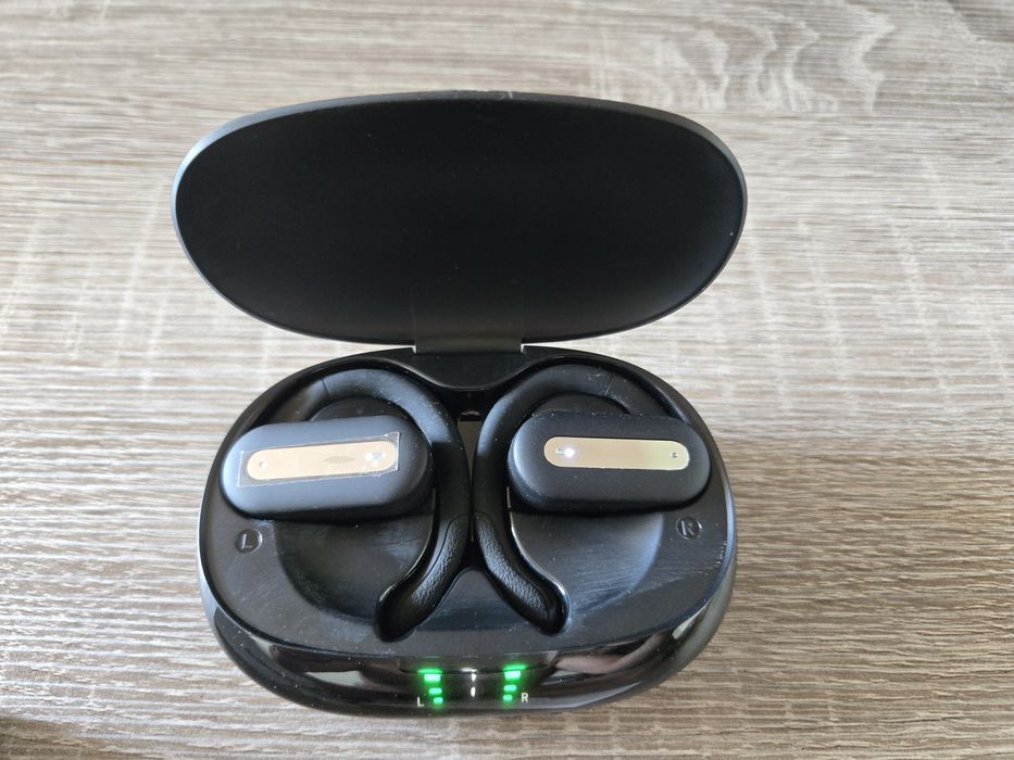 Wireless Earbuds