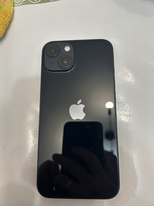 Продам айфон 13 128гб акб 76