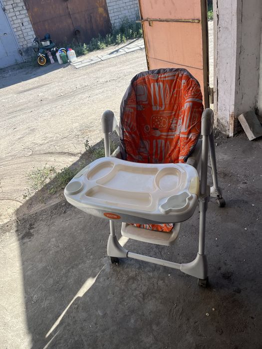 Продам стульчик для кормления