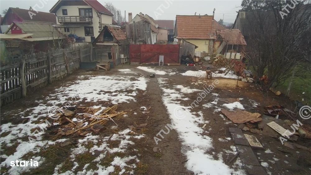 Casa individuala si teren de 863 mp in Cristian zona Primarie