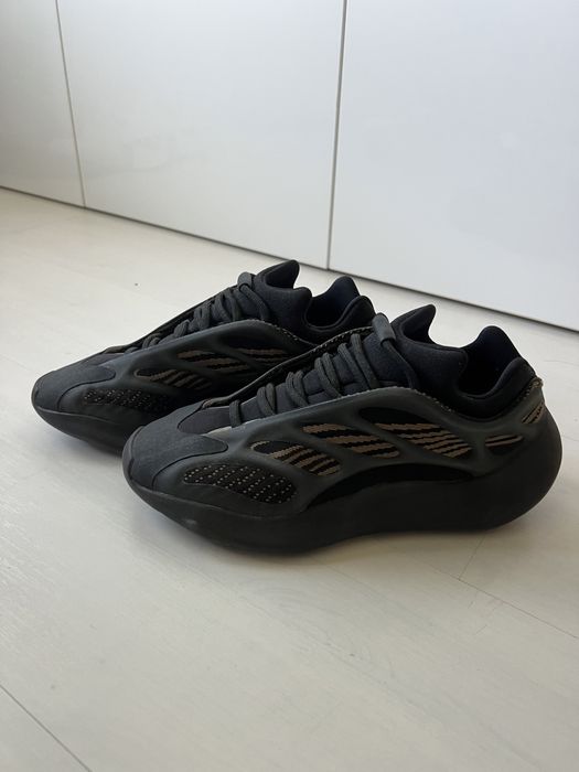 Adidas yeezy 700 V3 Clay Brown