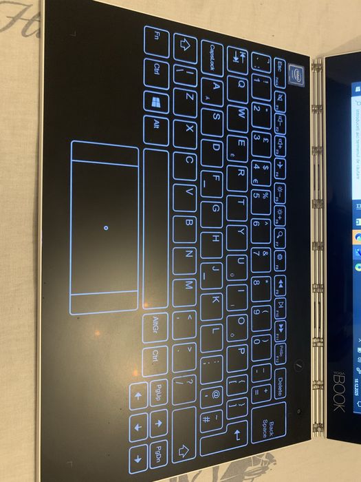 Lenovo Yoga Book YB1-X91L | Stare foarte bună | Folosit rar