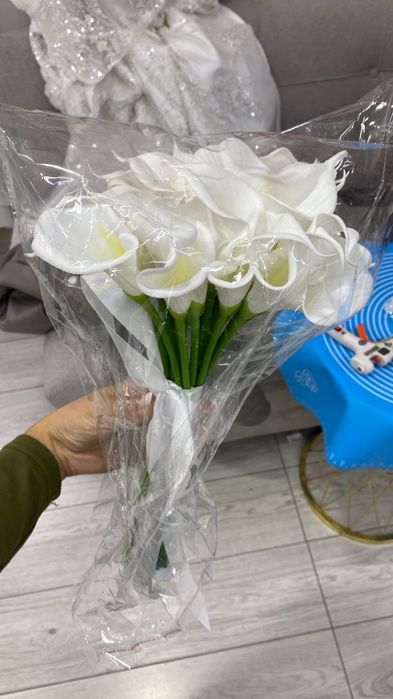 свадьебный платье, фата, падарок кольцо букет
