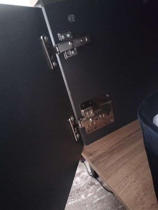 Тумба под телевизор