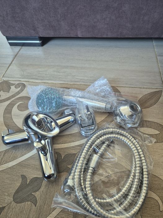 Смеситель для ванны и душа