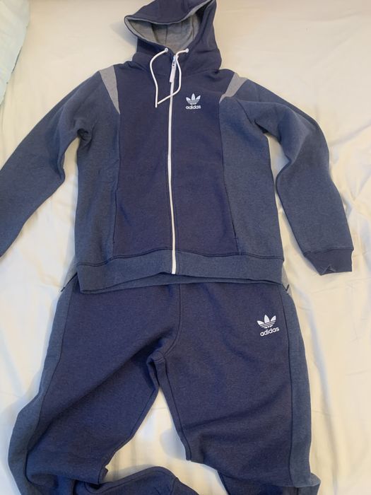 Trening Adidas Originals flausat NOU marime L