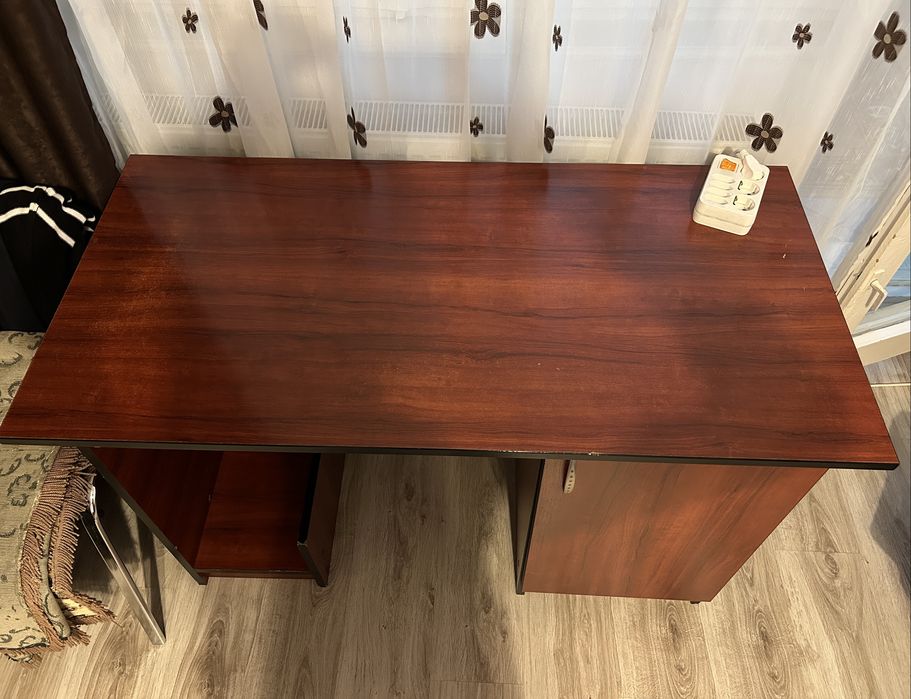 Birou pentru scoala/calculator