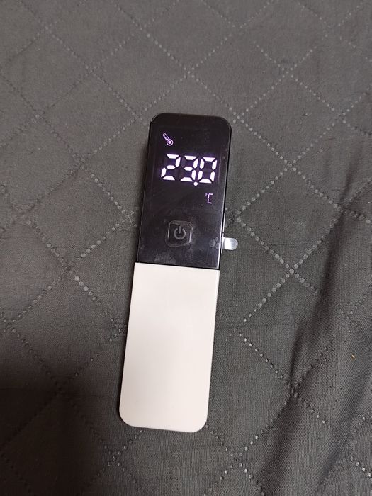 Електронен термометър