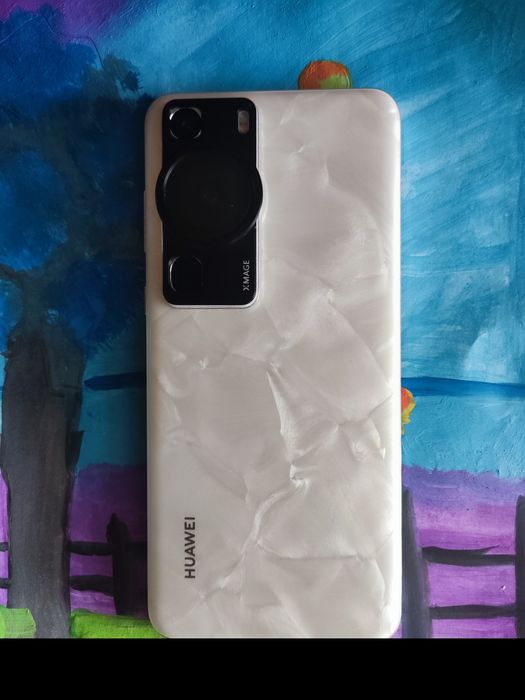 Телефон продаётся