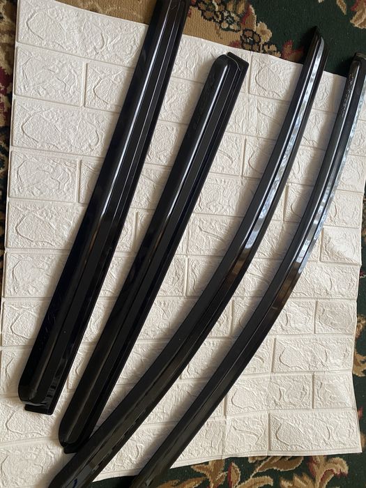 Ветровики на Хундай