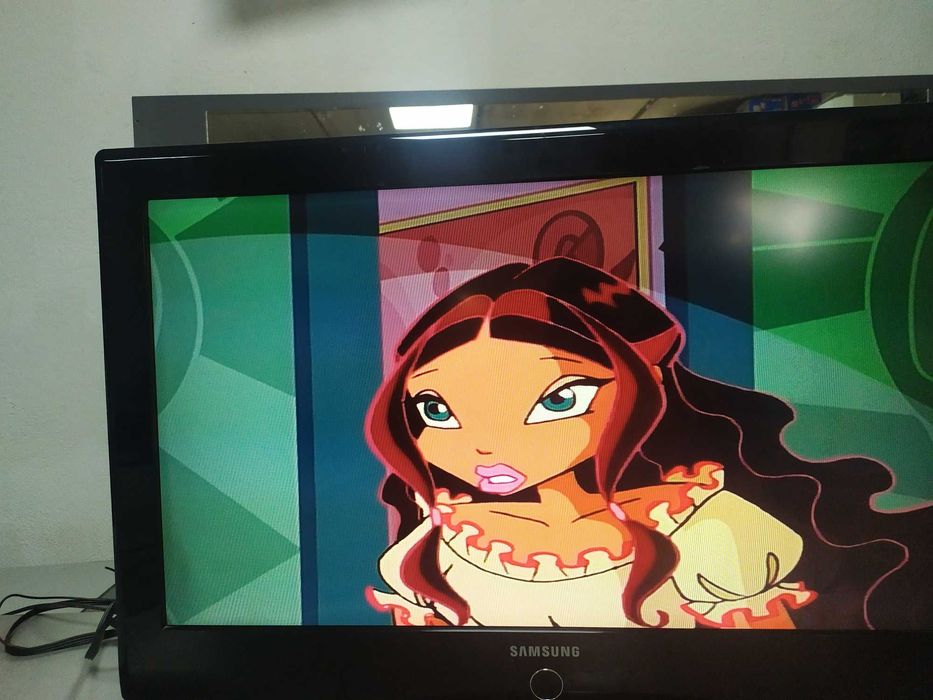 Телевизор SAMSUNG