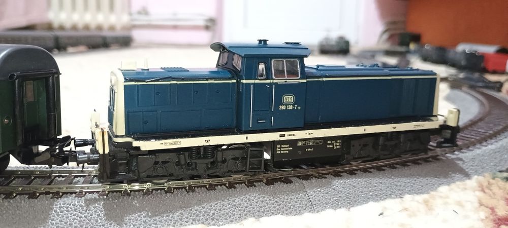 Locomotiva LDH, Roco DB BR 290, machetă trenuleț electric vagoane HO