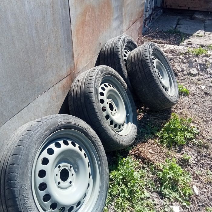 Продам резину с дисками.