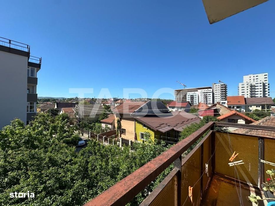 Apartament 4 camere decomandate vanzare zona garii Cluj-Napoca