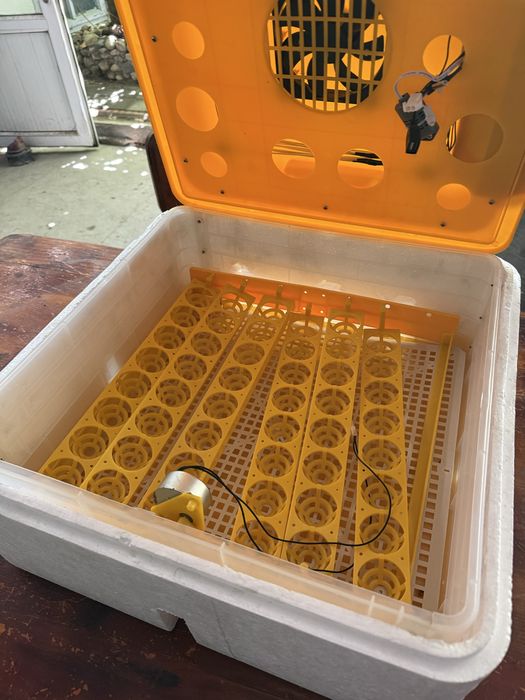 Продам инкубатор