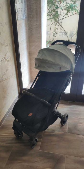 Бебешка количка Carello