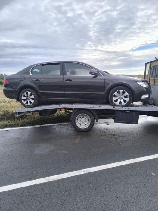 Skoda Superb 2 1.8TSI на части