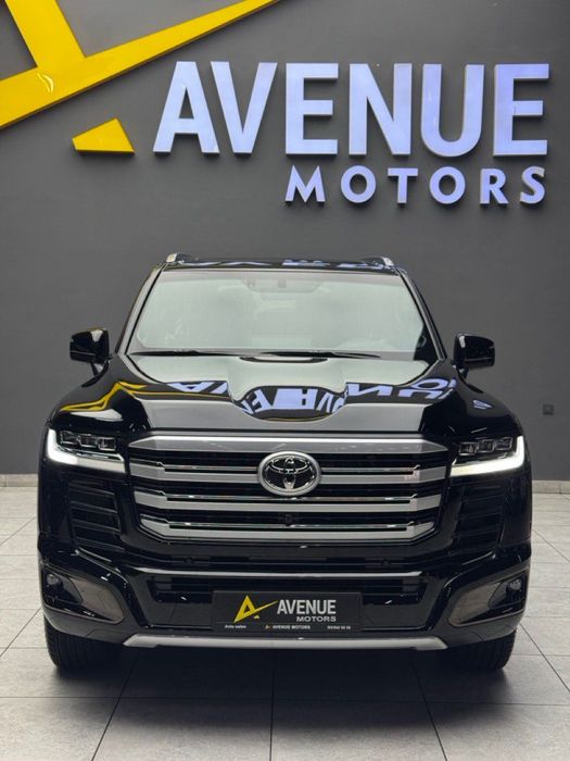 Продается новый Toyota LC300 3.5 hybrid