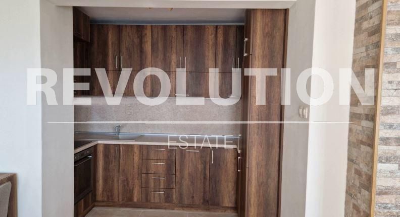 Дава се под наем Двустаен апартамент в Варна, Колхозен пазар - 70 кв.м за 700 € - Снимка #3