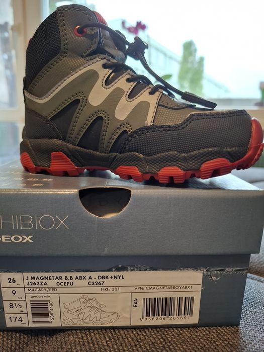 Нови детски боти, 26 размер - Geox Men's J Magnetar Boy B ABX Trainer