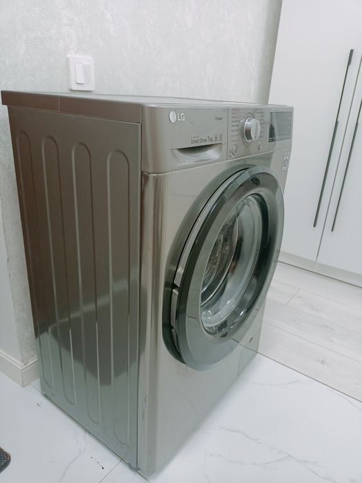 Продам стиральную машину