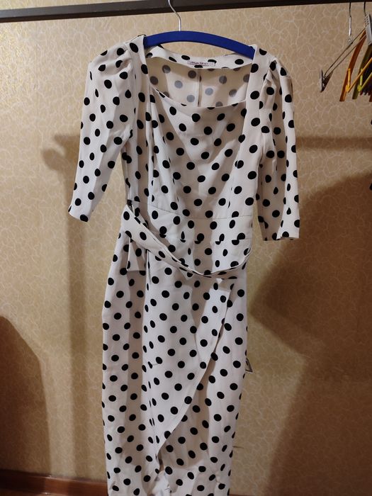 Вечерние платья продам