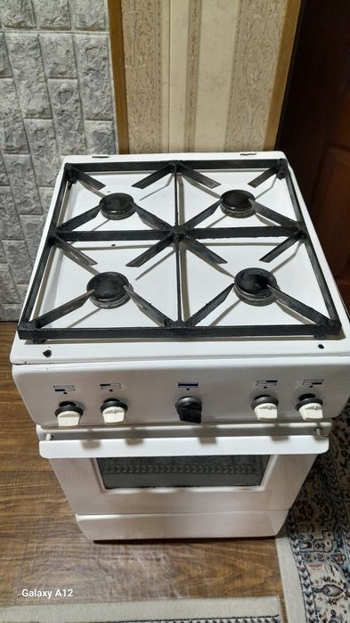 Газовая плита,в отличном состоянии.