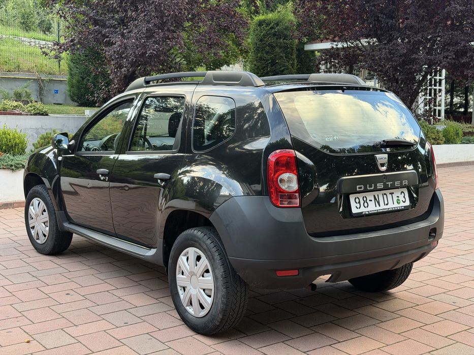 DACIA Duster 2010 — imagine 3