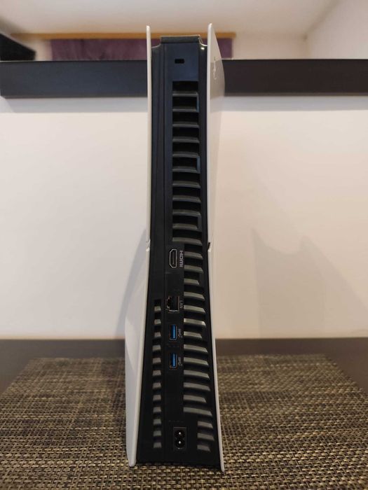 Playstation 5 Slim( PS5 SLIM ) +4 игри