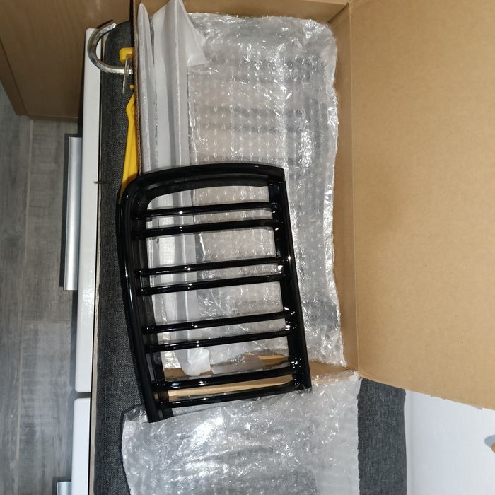 Grile, semnale, nucă schimbător, carcasa cheie BMW e90