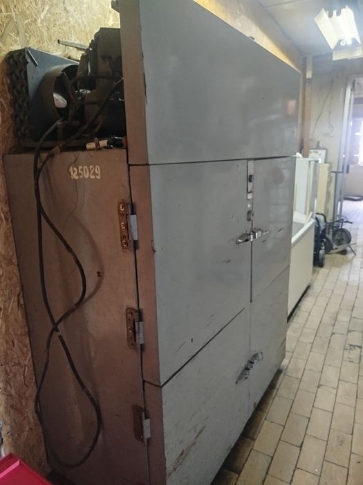 Холодильник 380влт