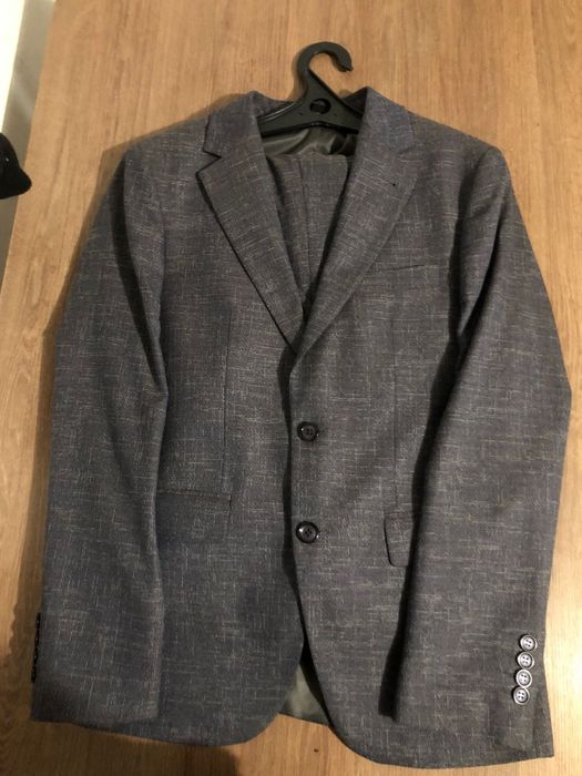 Продам:Костюм Henderson.