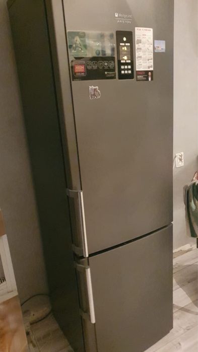 Продается холодильник