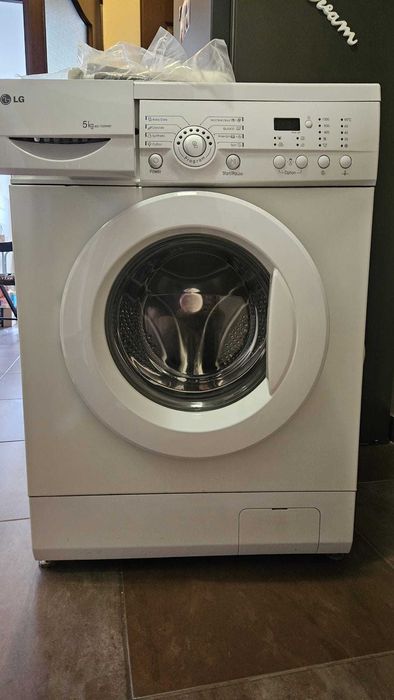 Masina de spalat LG 5 KG, perfecta stare de functionare