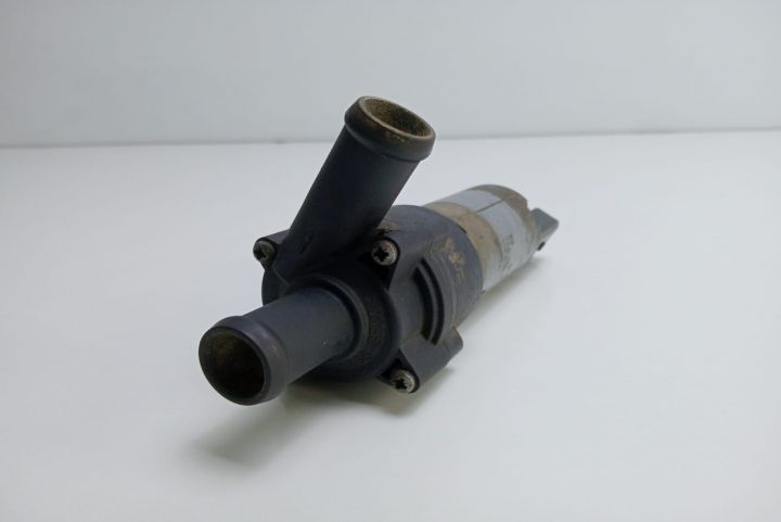 Pompa auxiliara apa 3D0965561D Volkswagen VW Sharan prima generatie (