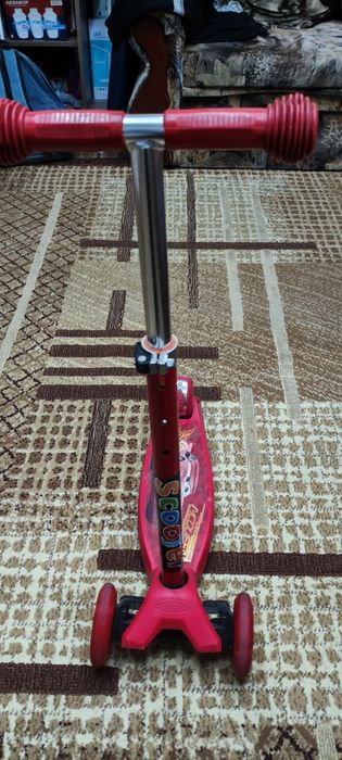 Детский  самокат