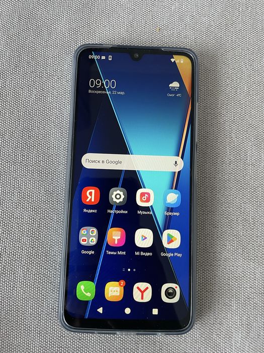 Продам телефон б/у.