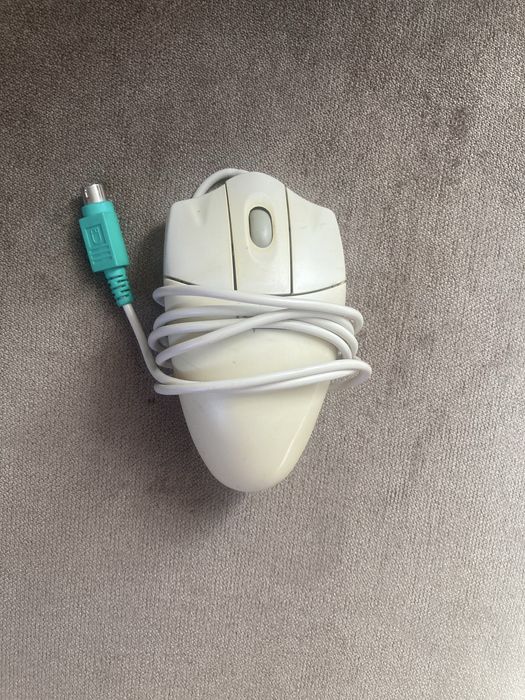 Set 7 mouse-uri cu cabluri PS/2