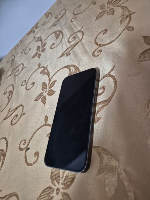 Продам айфон 13 про