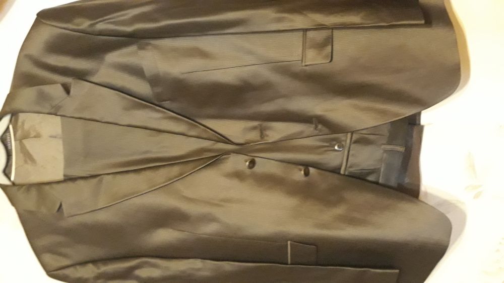 Costum de firma Wilvorst nr.54, pret special !!!
