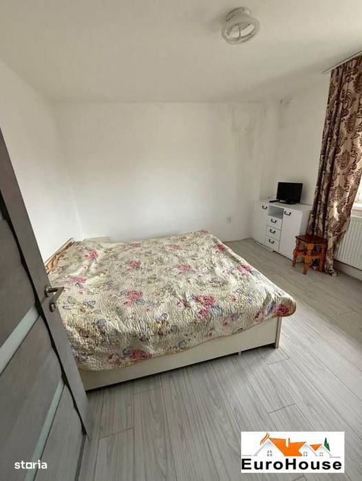 Apartament cu 5 camere de vanzare in Alba Iulia Centru — fotografia 2