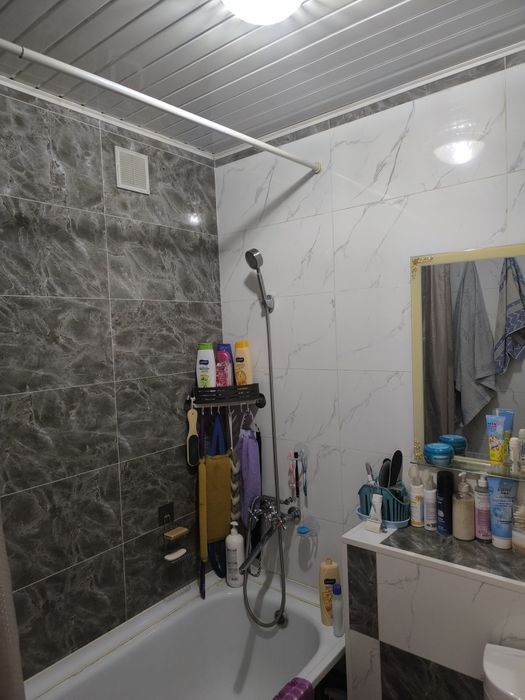 Продам  2-х комнатную квартиру