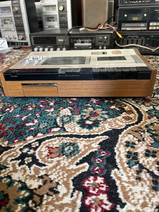 Hitachi дека японский магнитофон