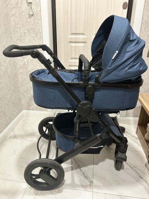 Коляска для младенцев