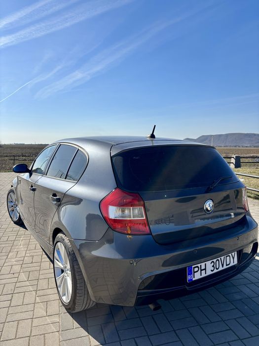 Vând bmw seria 1